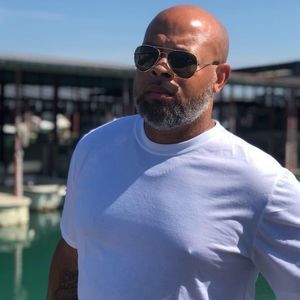 Meet your Posher, Clifford